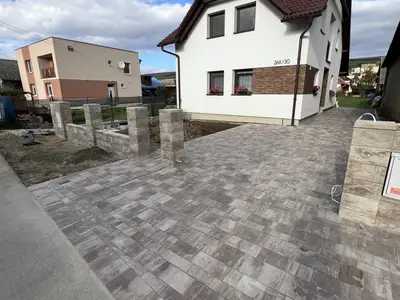 Zámková dlažba Ľubotín - rodinný dom, obrázok 2