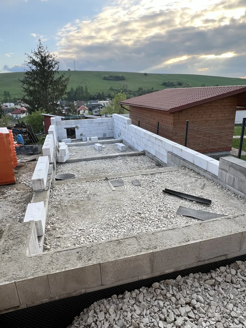 Výstavba menšieho objektu Ľubotín - obrázok 16