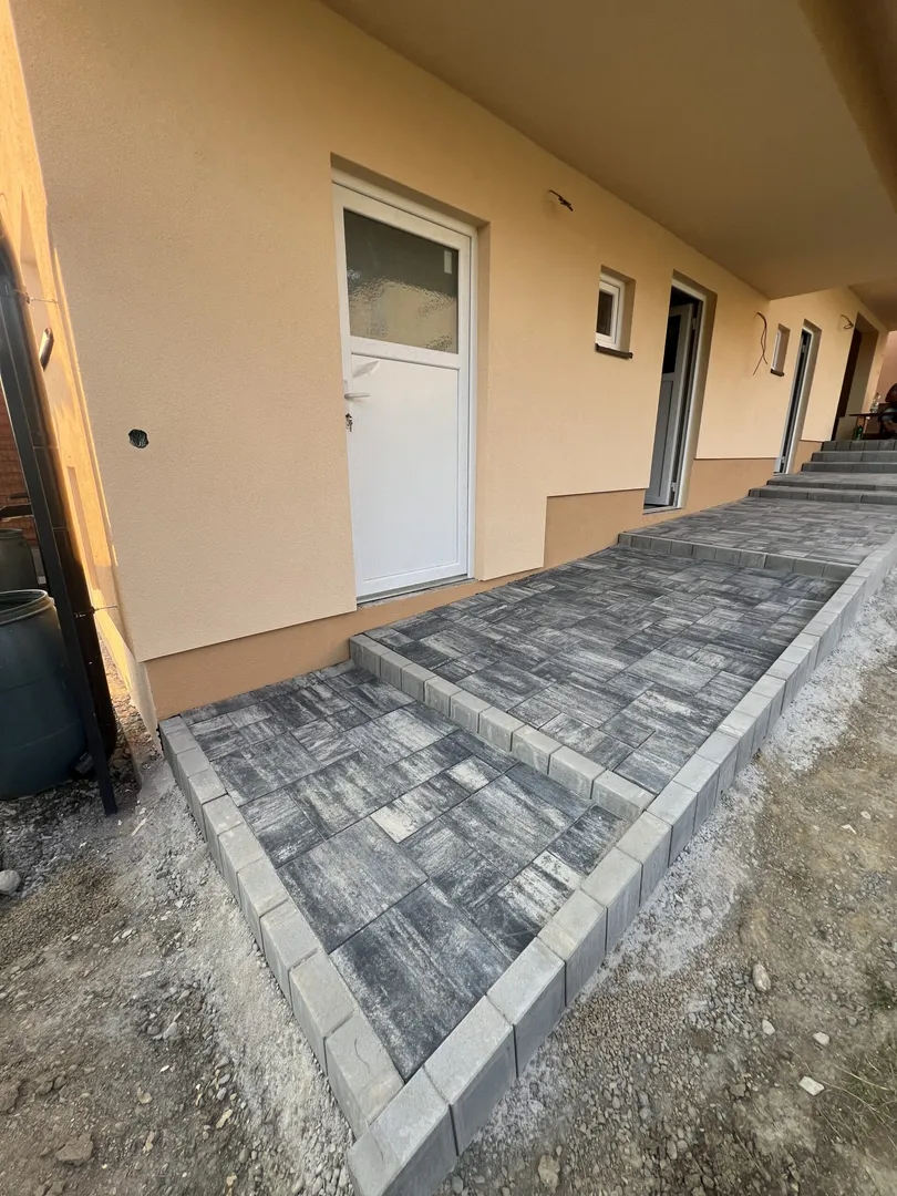 Výstavba menšieho objektu Ľubotín - obrázok 4