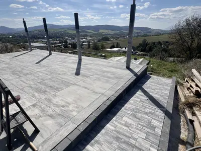 Zámková dlažba a palisády - Stará Lubovňa, obrázok 10