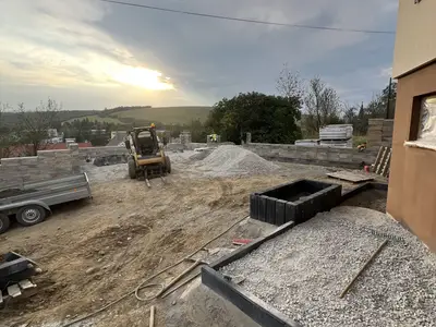 Zámková dlažba Ľubotín - chodník, obrázok 6