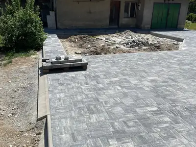 Zámková dlažba - Krivany, obrázok 5